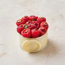 Load image into Gallery viewer, Seasonal Cheesecake
