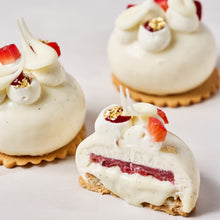 Load image into Gallery viewer, Vanilla Strawberry Bliss
